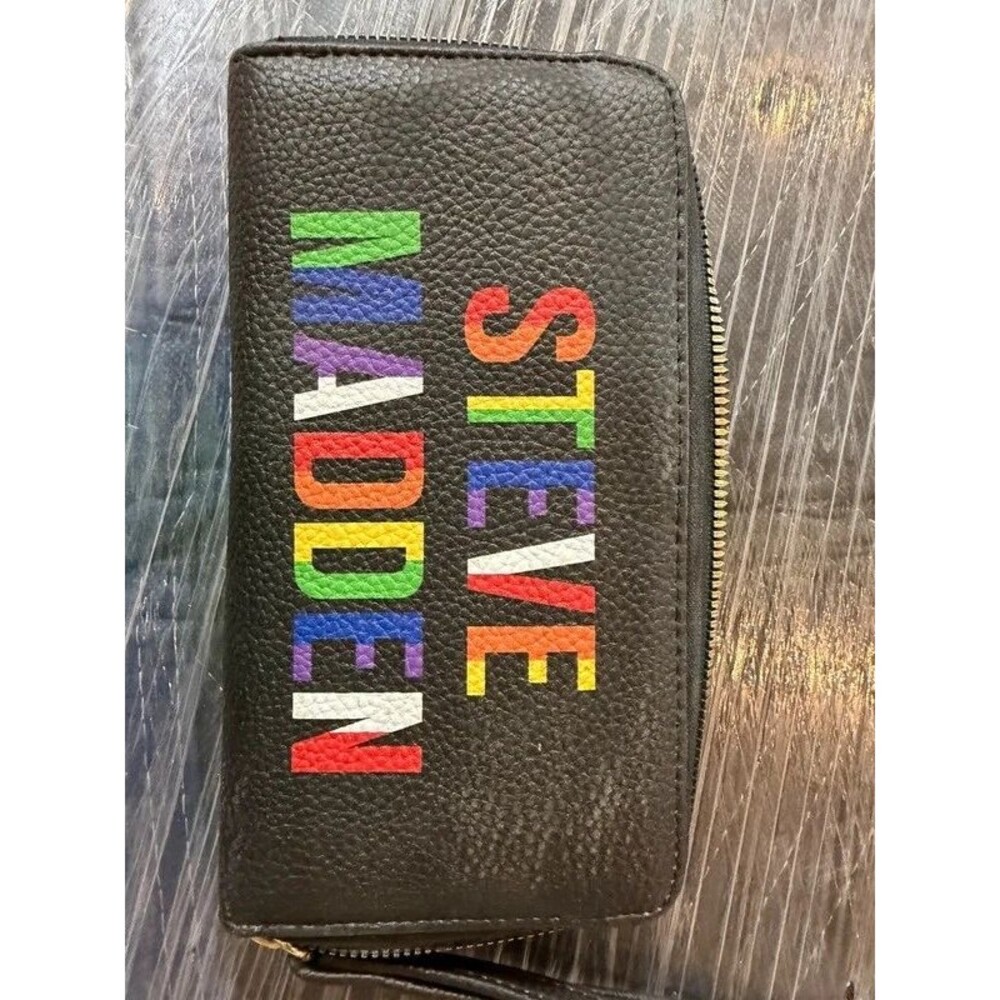 Steve Madden wallet